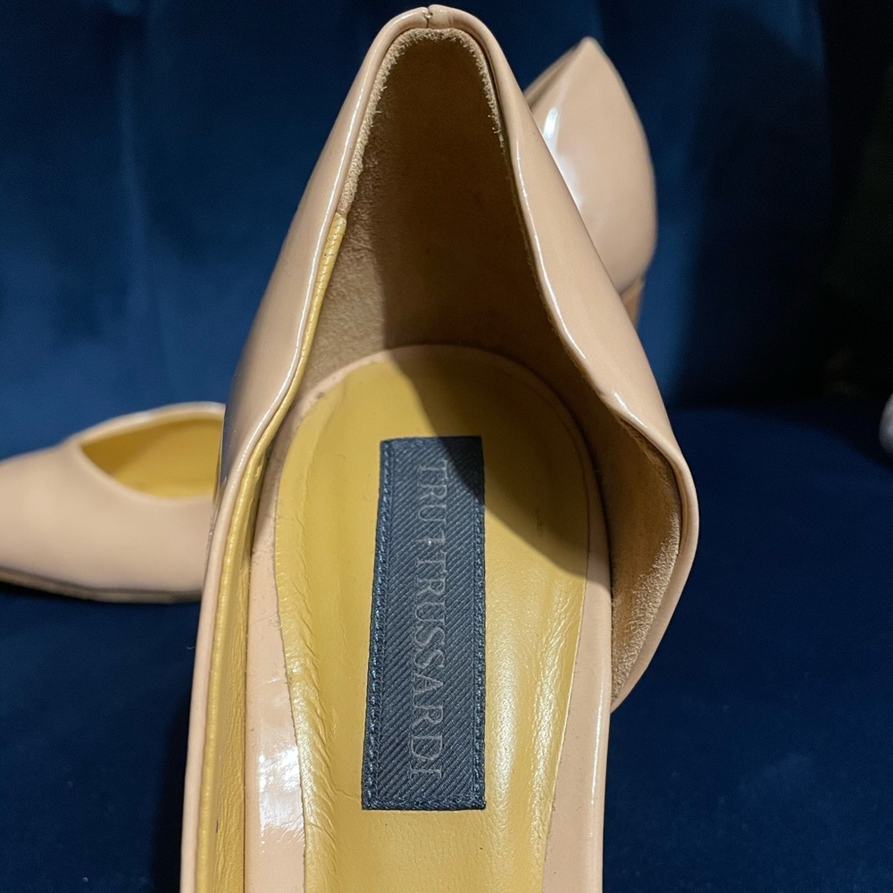 Nude stylish high heels. - Picture 3 of 7
